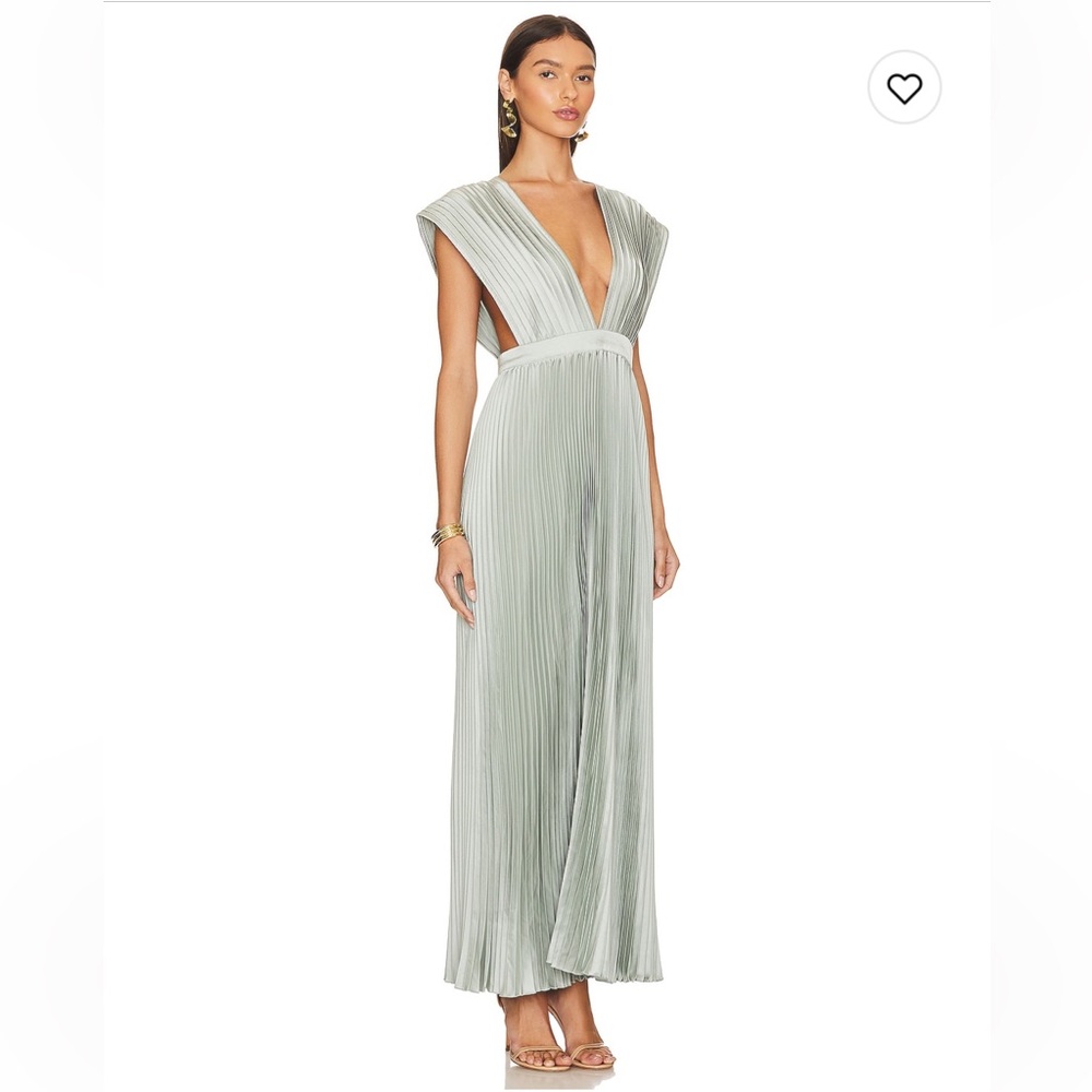 L’idee Elegant Pleated Maxi Dress Gown in Oyster
